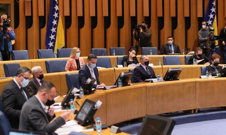 Odluka o potvrđivanju smjene Lučića nije na dnevnom redu Doma naroda PSBiH