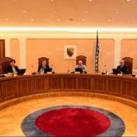 Ustavni sud BiH: RS nema pravo donositi zakone o državnoj imovini, van snage stavljena odluka Vlade FBiH o zemljištu u Varešu
