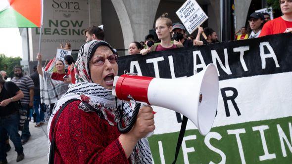 Propalestinski demonstranti na ulicama Atlante uoči debate - Avaz